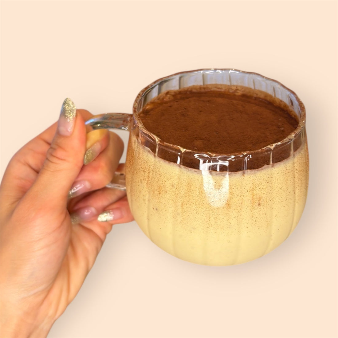 バナナとマンゴーの朝食プロテインシェイク（高プロテイン）